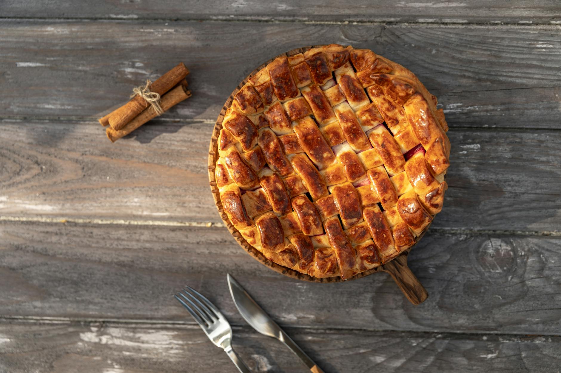 Honey Rhubarb Pie