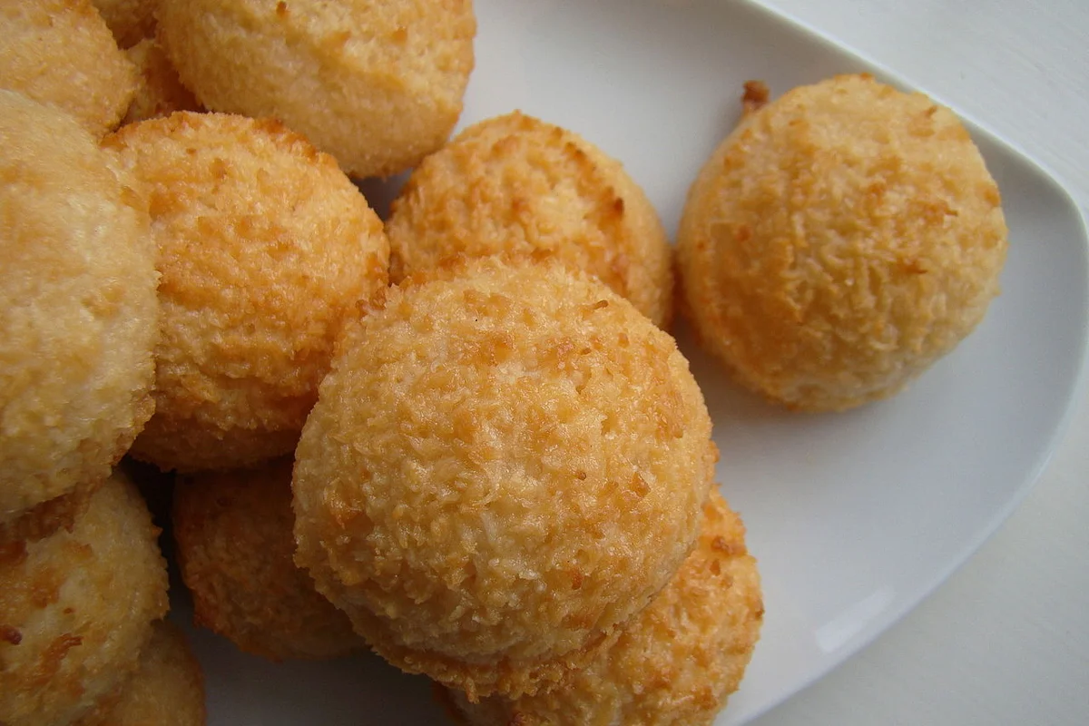 Almond Macaroons