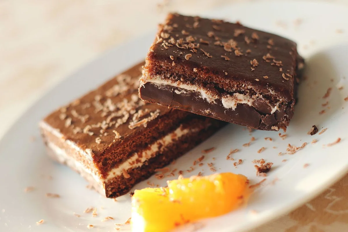 Cake Brownies