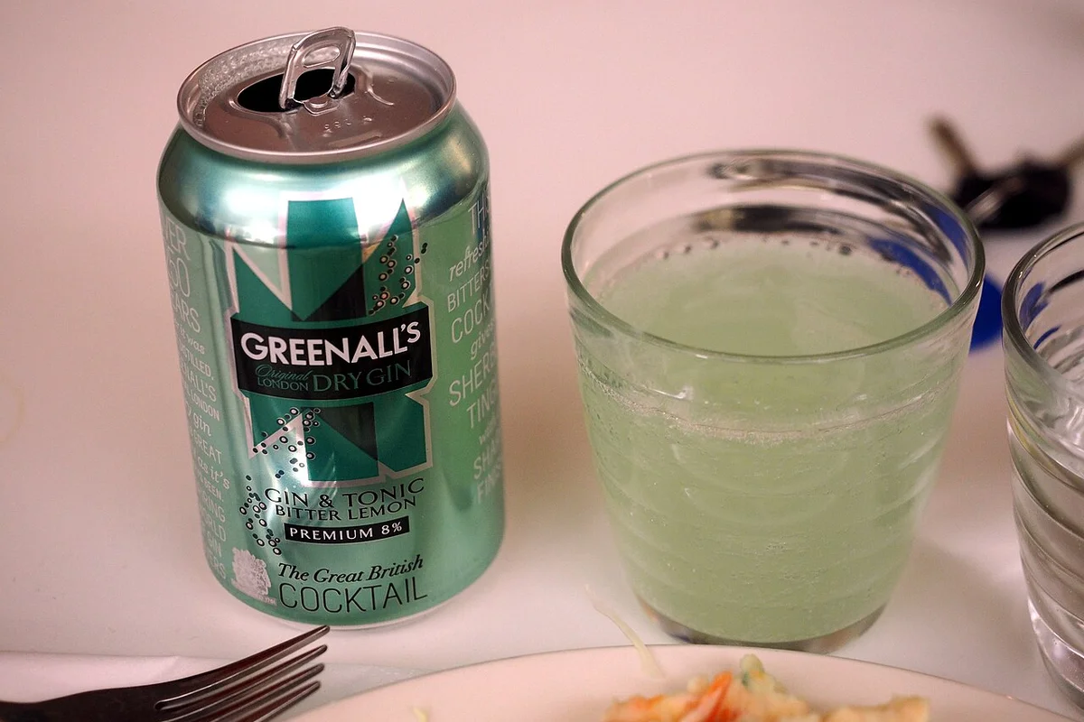 Gin and Bitter Lemon