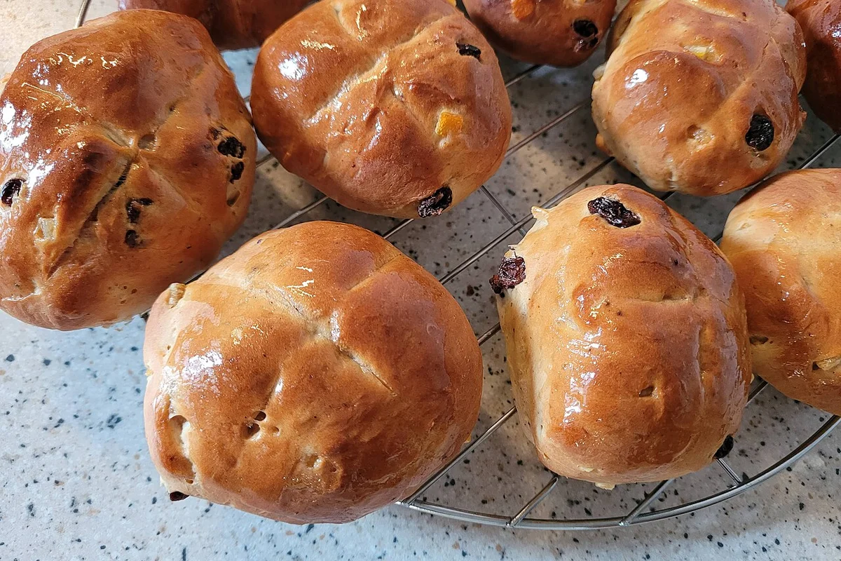 Hot Cross Bun
