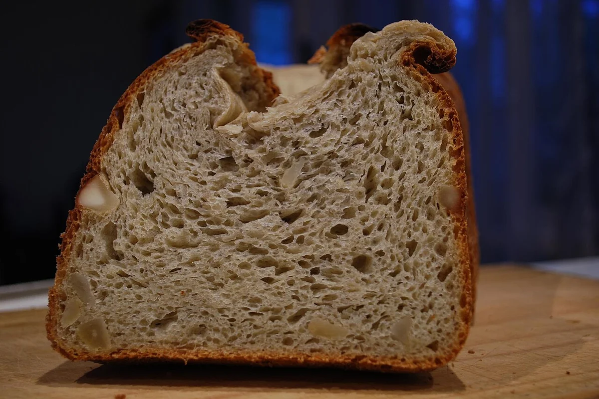 Macadamia Bread