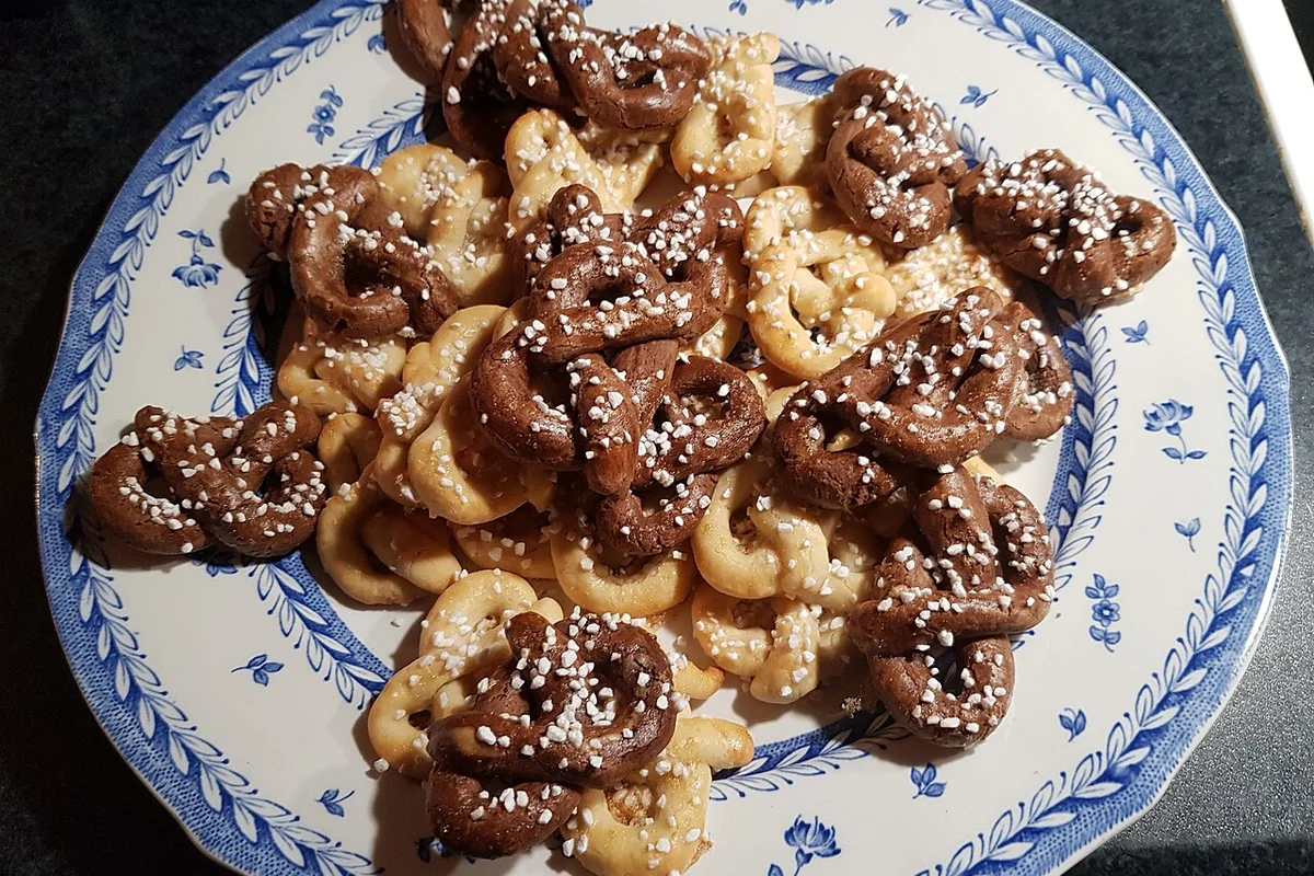 Pretzels I