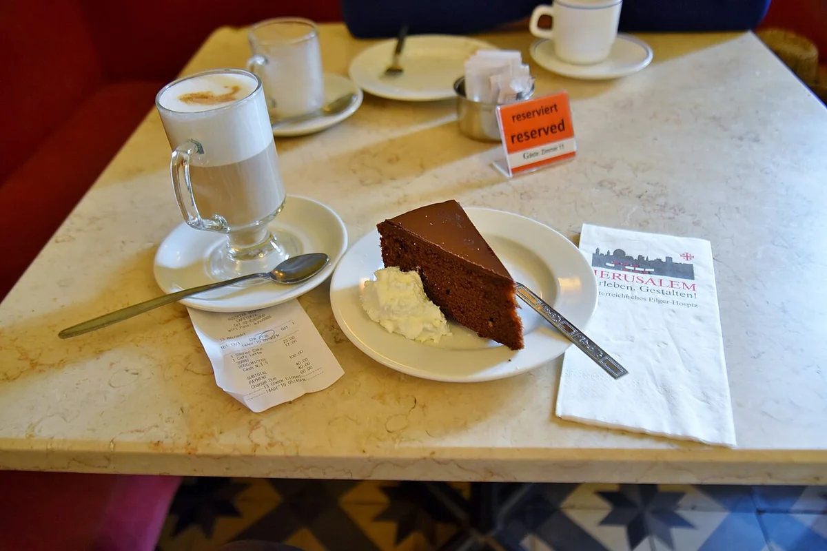 Viennese Cake