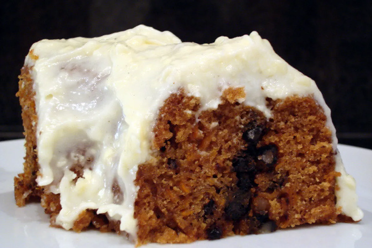 Buttery-Orange Raisin Cake