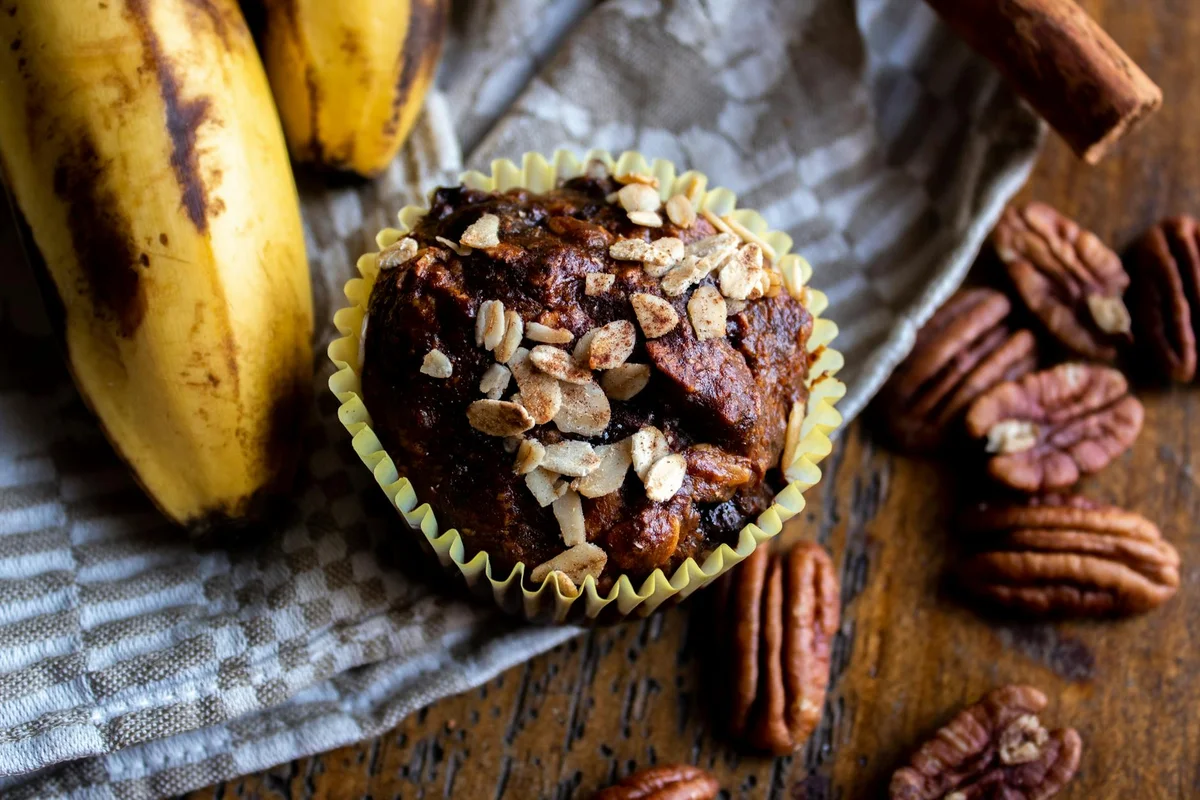 Low-fat Banana Bread Muffins